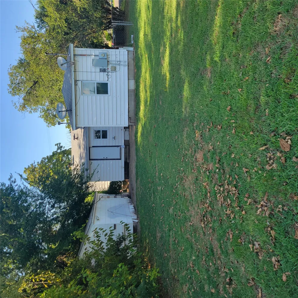 2121 Monta Muskogee, OK 74402