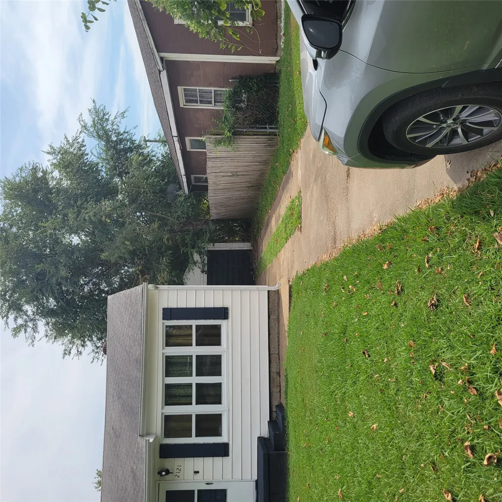 2121 Monta Muskogee, OK 74402