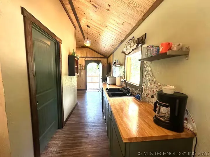 8501 Texoma Hills Kingston, OK 73439