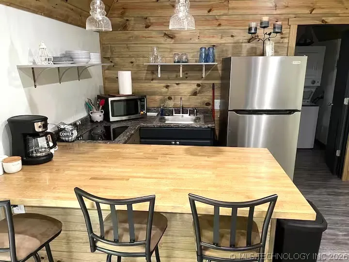 8501 Texoma Hills Kingston, OK 73439