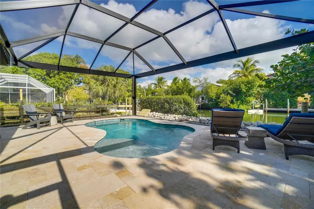 640 LYONS LANE Longboat Key, FL 34228