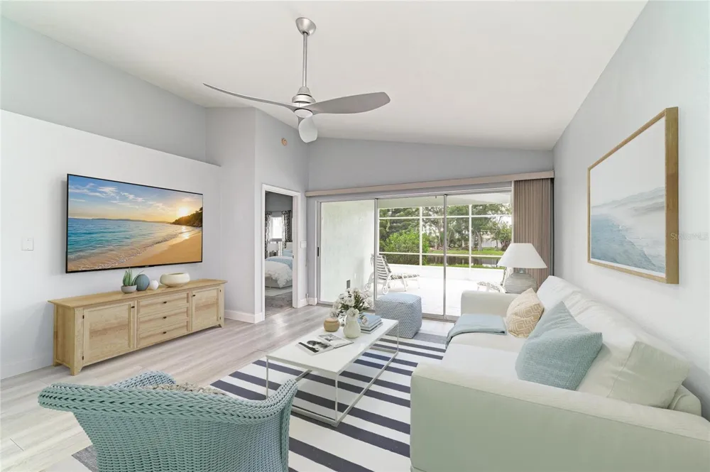 7488 ELEANOR CIRCLE Sarasota, FL 34243