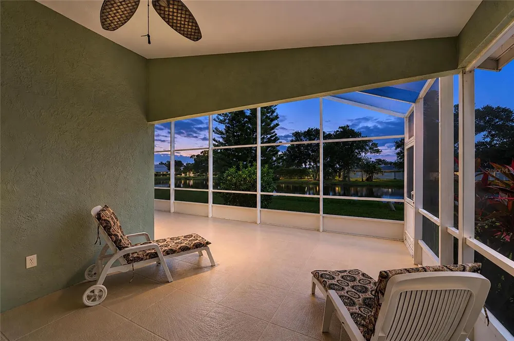 7488 ELEANOR CIRCLE Sarasota, FL 34243