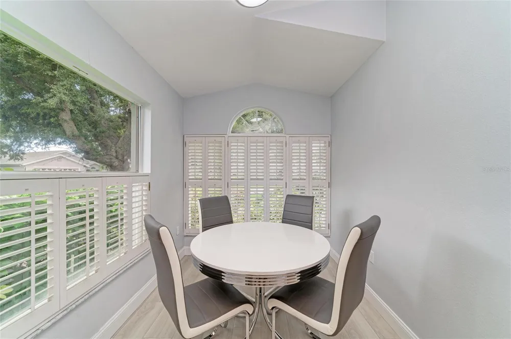 7488 ELEANOR CIRCLE Sarasota, FL 34243
