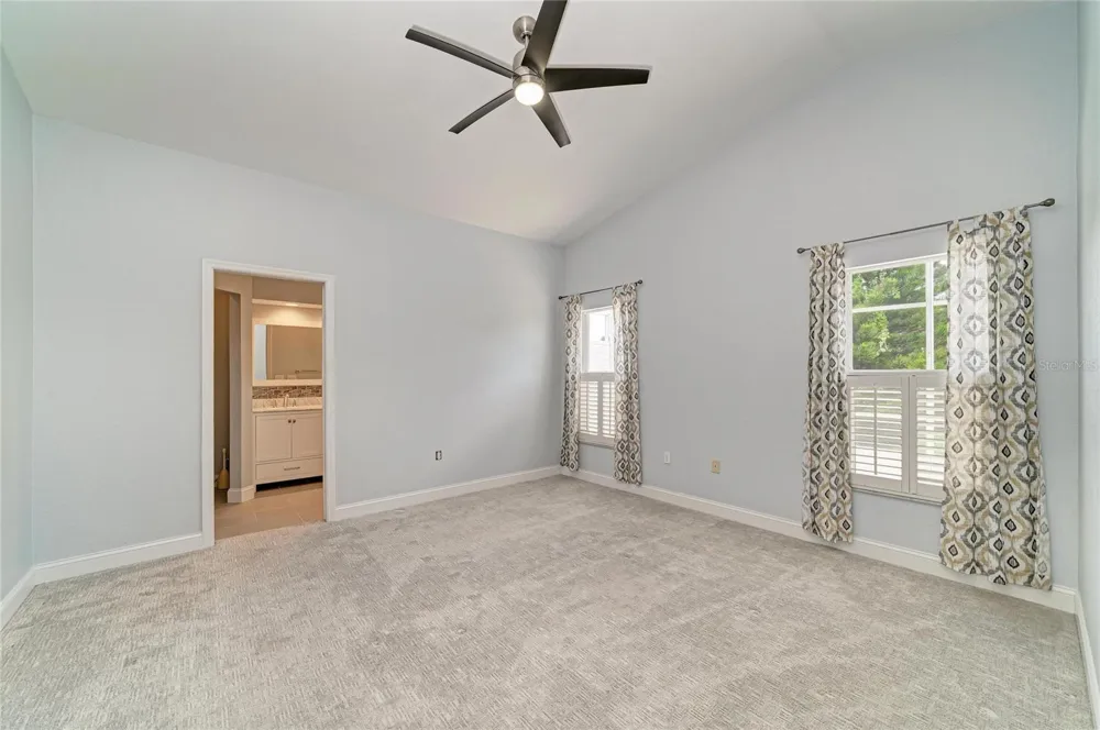 7488 ELEANOR CIRCLE Sarasota, FL 34243