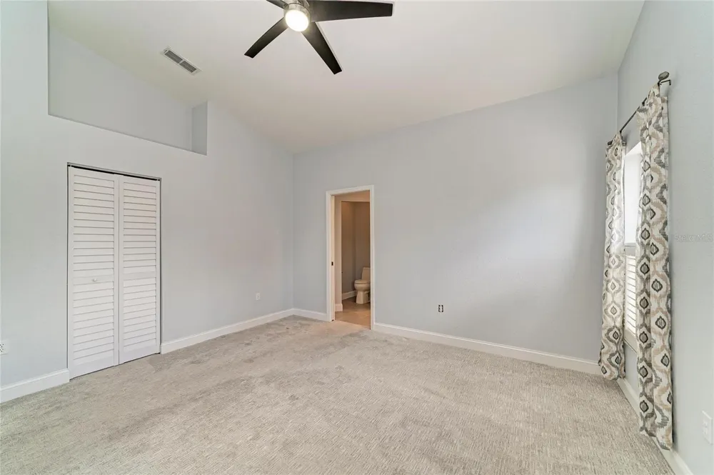 7488 ELEANOR CIRCLE Sarasota, FL 34243