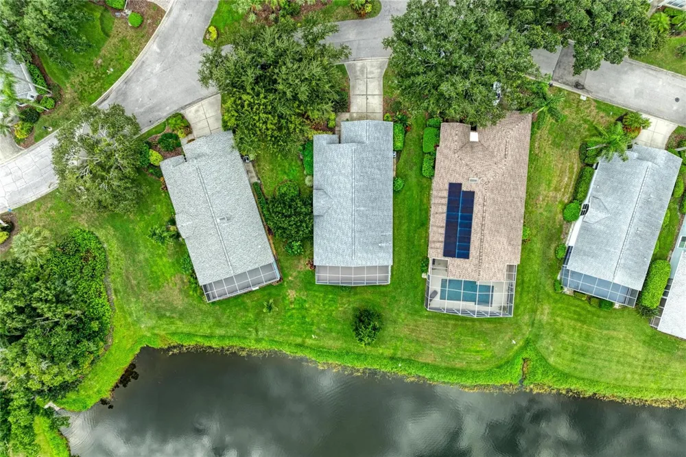 7488 ELEANOR CIRCLE Sarasota, FL 34243