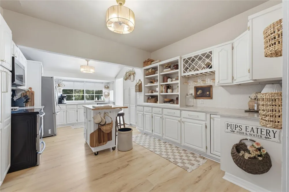 535 W OSCEOLA STREET Clermont, FL 34711