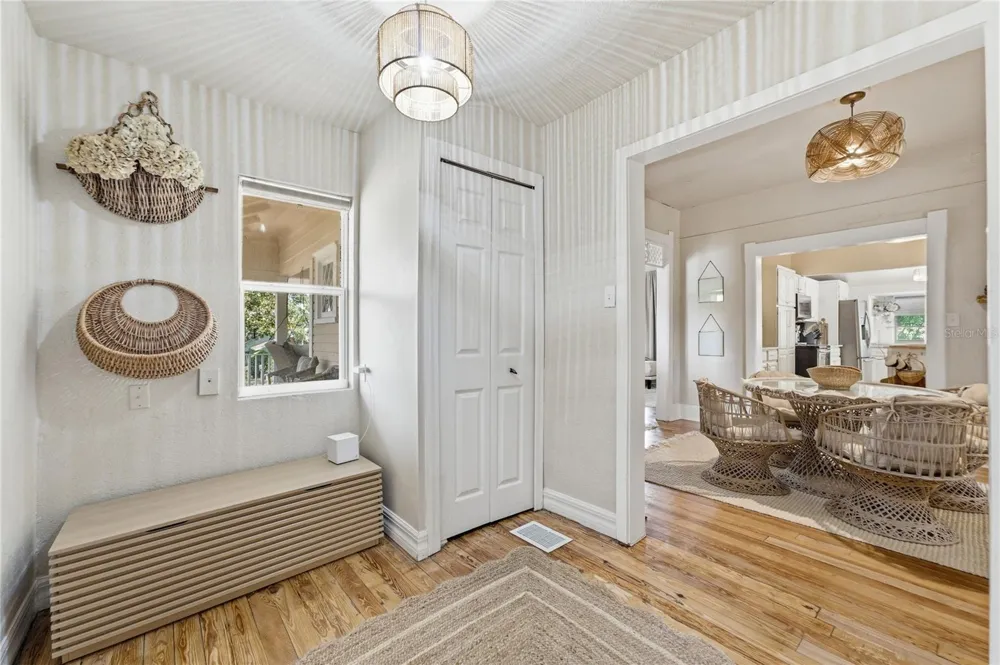 535 W OSCEOLA STREET Clermont, FL 34711