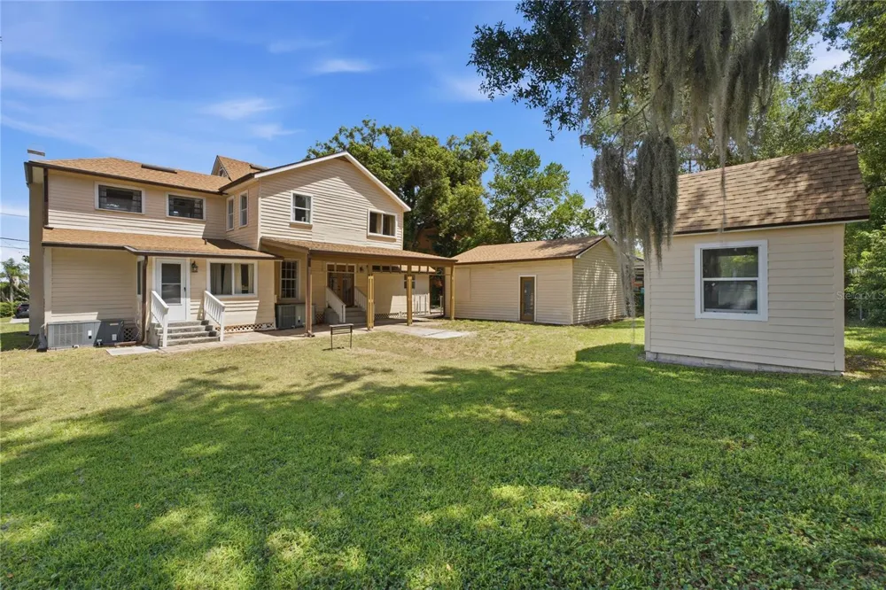 535 W OSCEOLA STREET Clermont, FL 34711