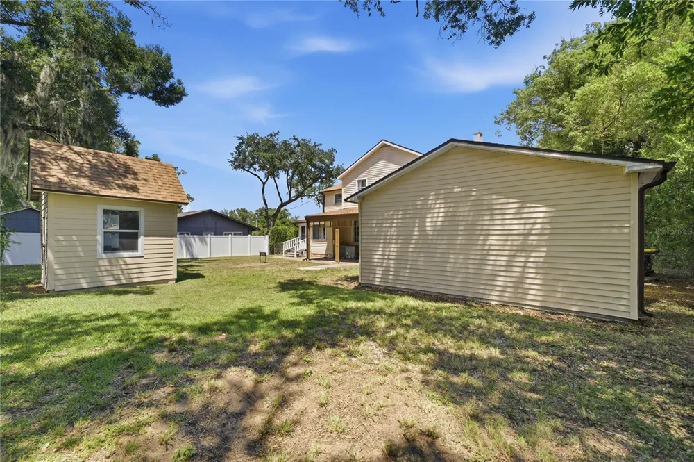 535 W OSCEOLA STREET Clermont, FL 34711