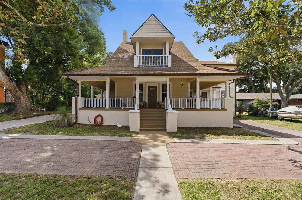 535 W OSCEOLA STREET Clermont, FL 34711