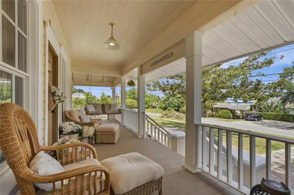 535 W OSCEOLA STREET Clermont, FL 34711