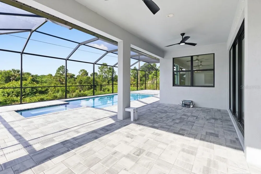 11201 CHALET AVENUE Englewood, FL 34224