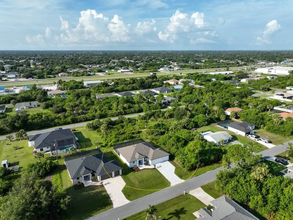 11201 CHALET AVENUE Englewood, FL 34224