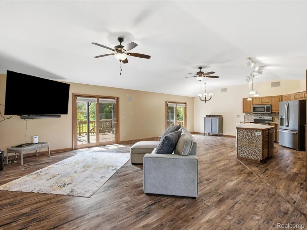 7034 Lake Street Lexington Township, MI 48450