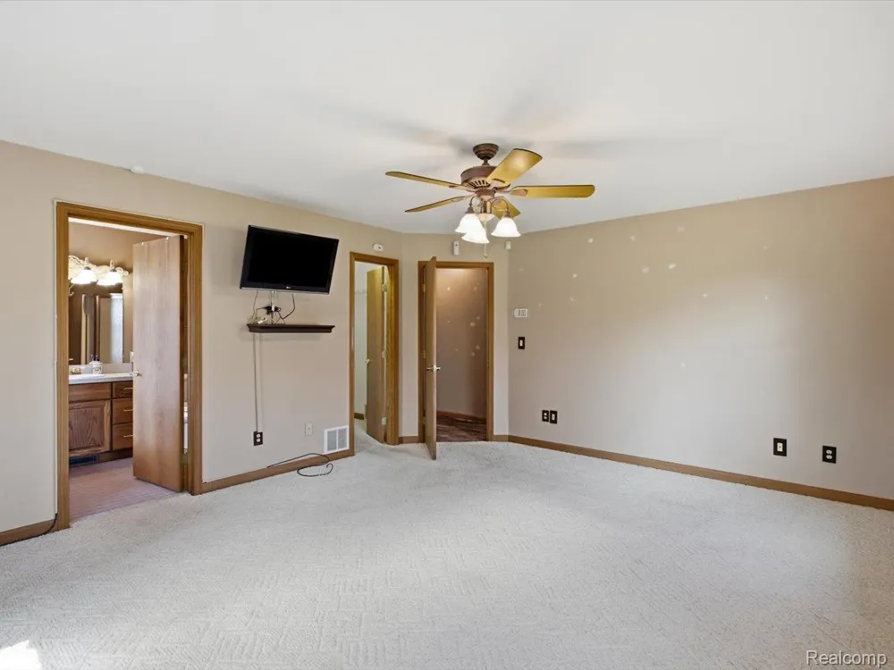 7034 Lake Street Lexington Township, MI 48450