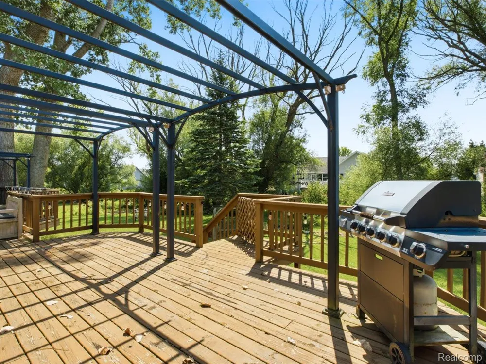 7034 Lake Street Lexington Township, MI 48450