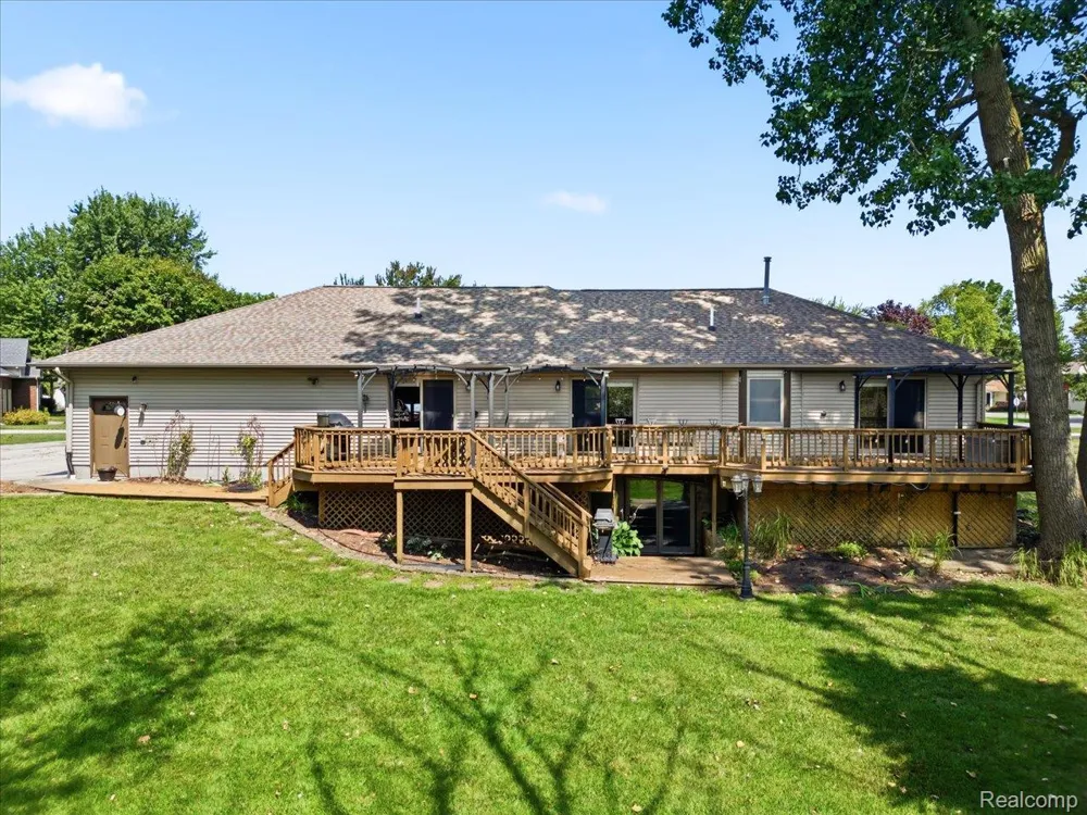 7034 Lake Street Lexington Township, MI 48450