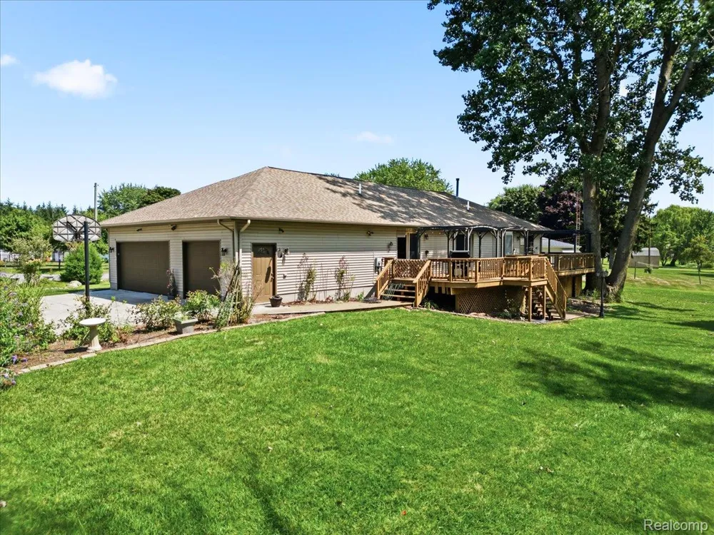 7034 Lake Street Lexington Township, MI 48450