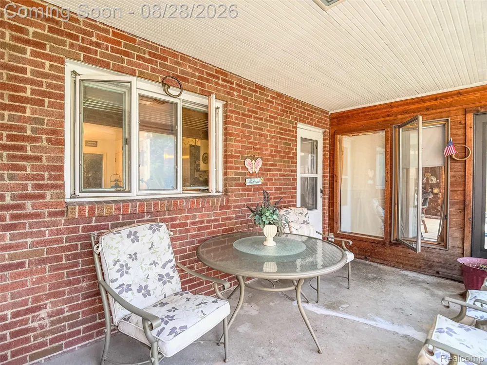 3102 Westwood Parkway Flint City, MI 48503