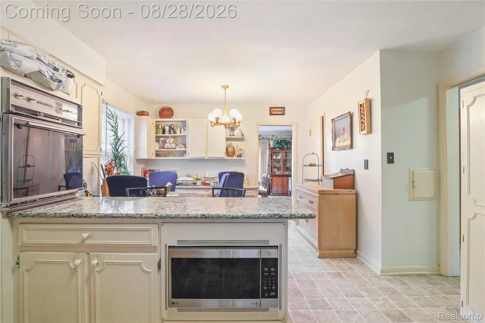 3102 Westwood Parkway Flint City, MI 48503