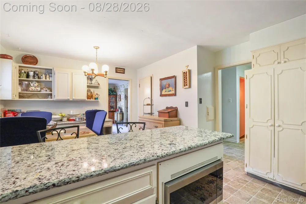 3102 Westwood Parkway Flint City, MI 48503