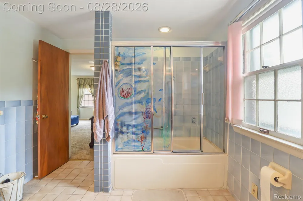 3102 Westwood Parkway Flint City, MI 48503