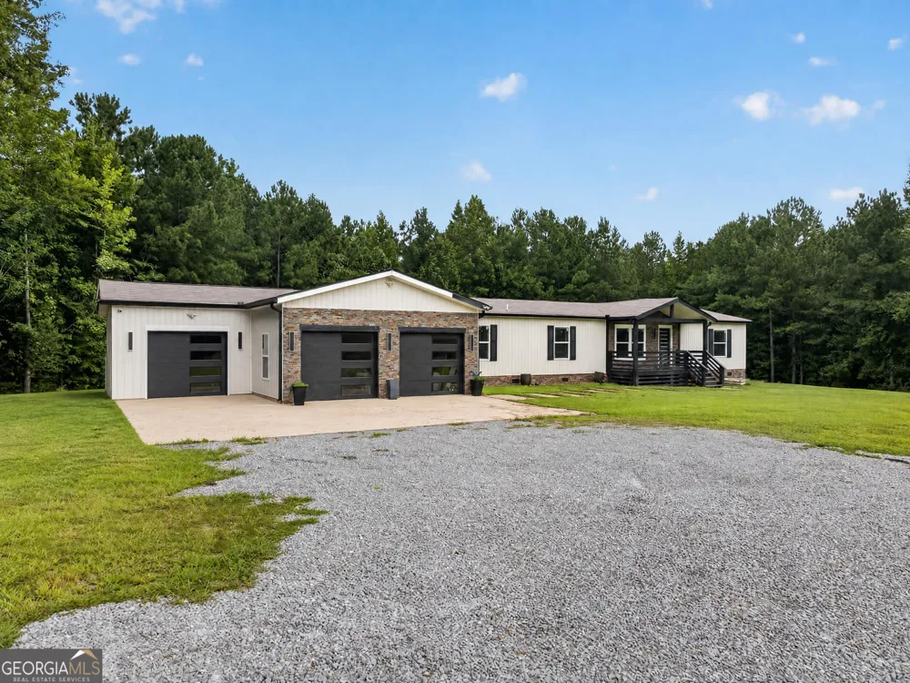 85 Old Bushmill RD Bremen, GA 30110