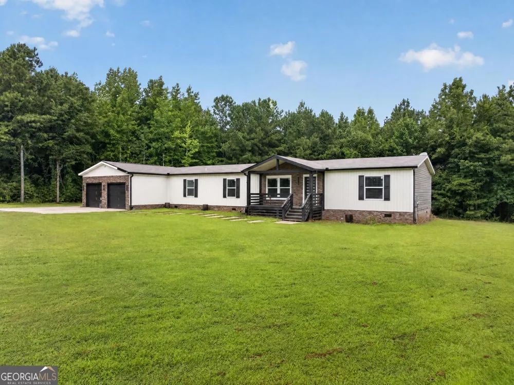 85 Old Bushmill RD Bremen, GA 30110