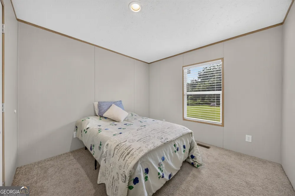 85 Old Bushmill RD Bremen, GA 30110