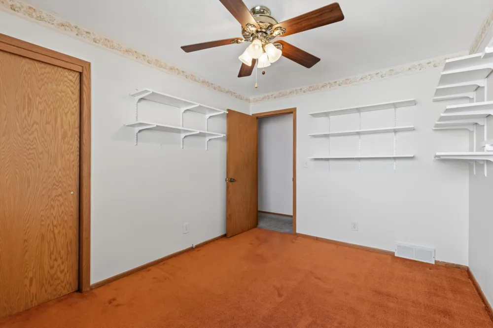 1228 Lincoln Avenue Saint Paul Park, MN 55071