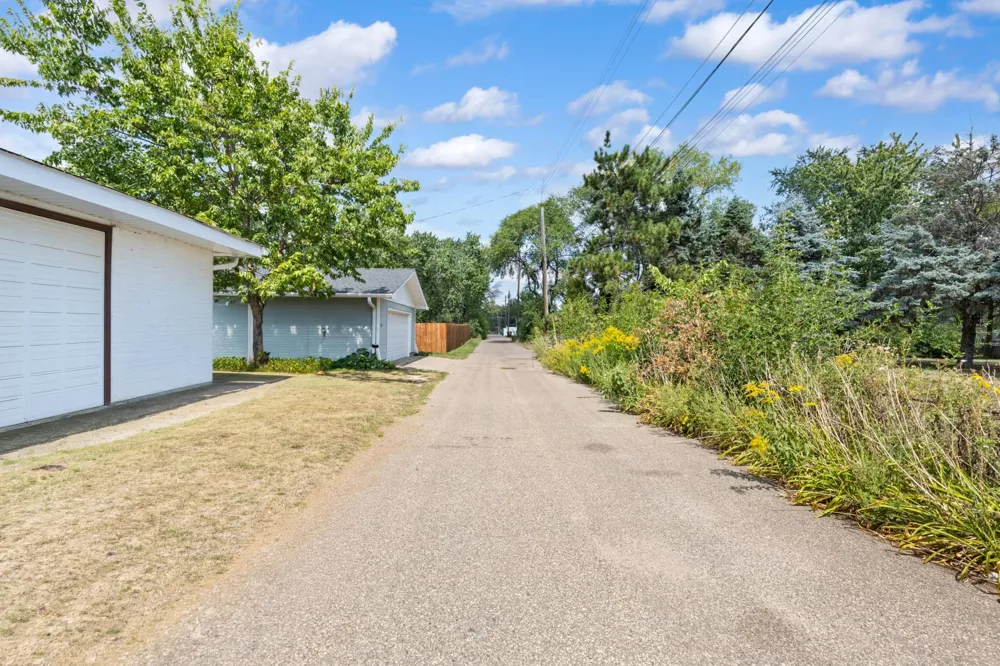 1228 Lincoln Avenue Saint Paul Park, MN 55071