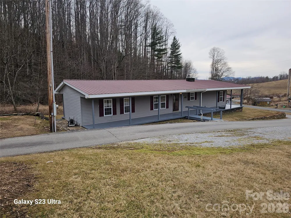 656 Water Street Bakersville, NC 28705