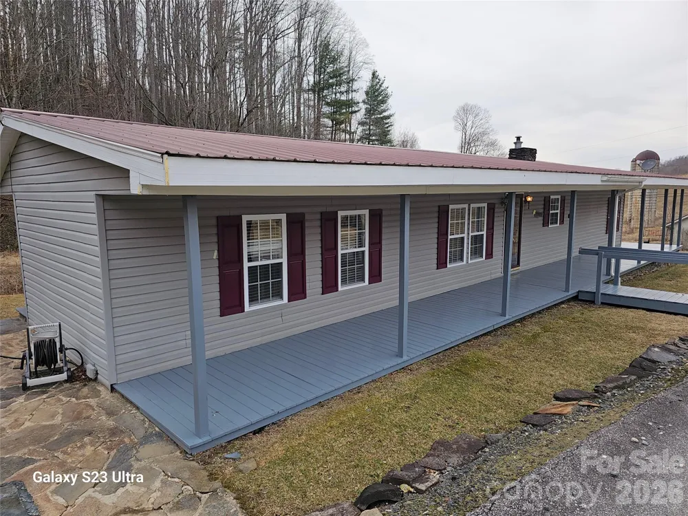 656 Water Street Bakersville, NC 28705