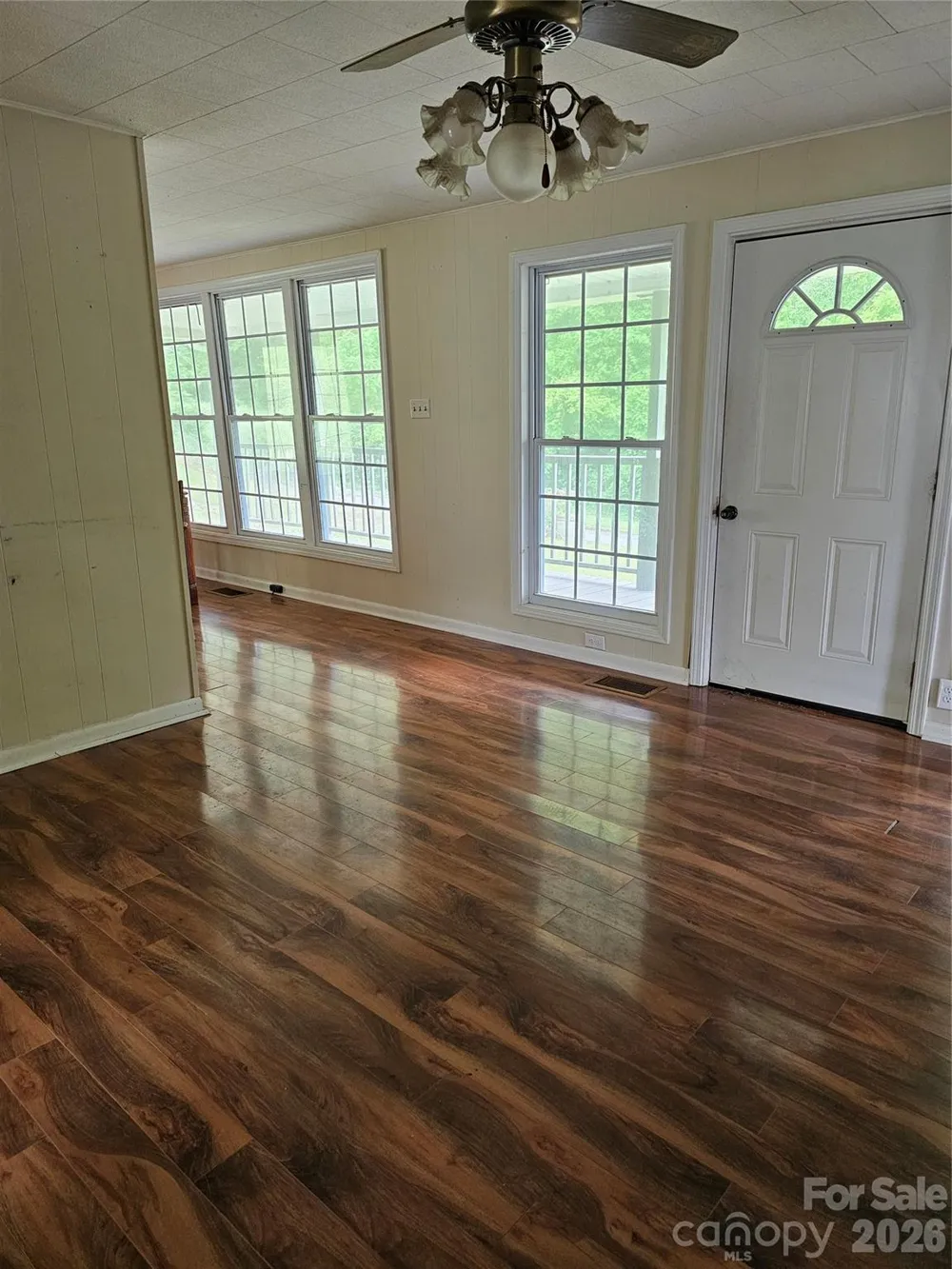 656 Water Street Bakersville, NC 28705
