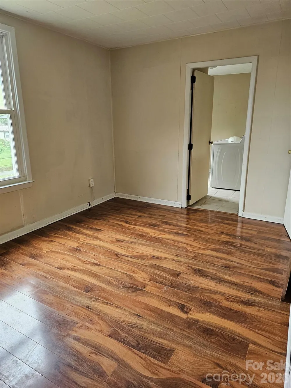 656 Water Street Bakersville, NC 28705