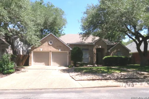 14 GROGANS MILL DR