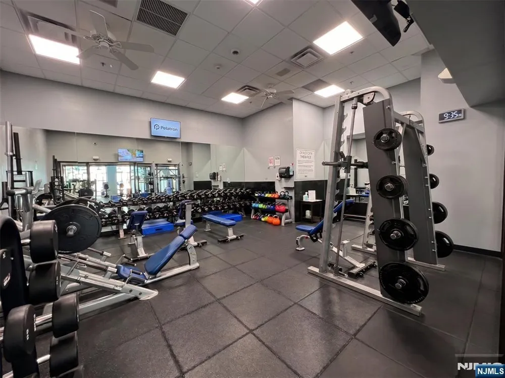 7000 JFK Blvd E 10C West New York, NJ 07093