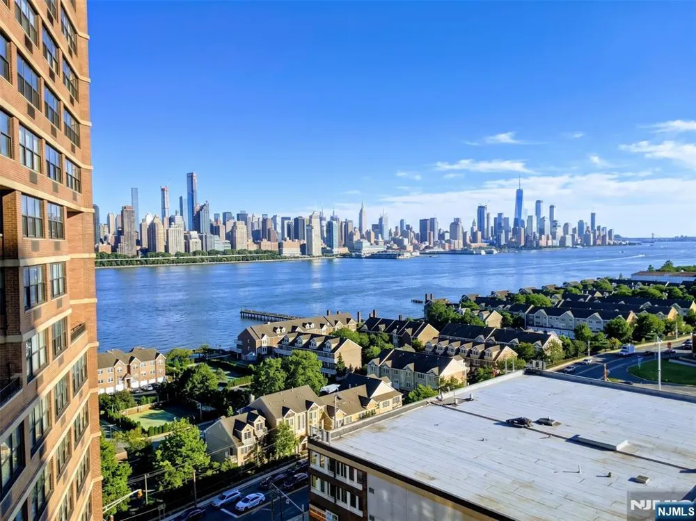 7000 JFK Blvd E 10C West New York, NJ 07093