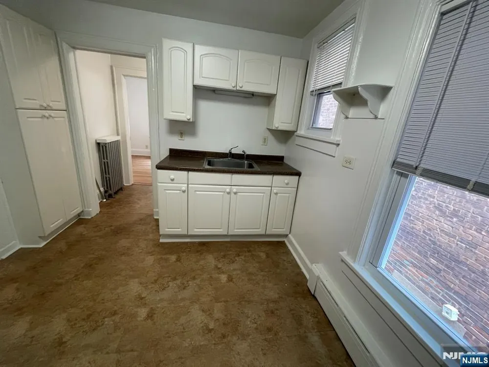 181 County Road 1st Floor Tenafly, NJ 07670