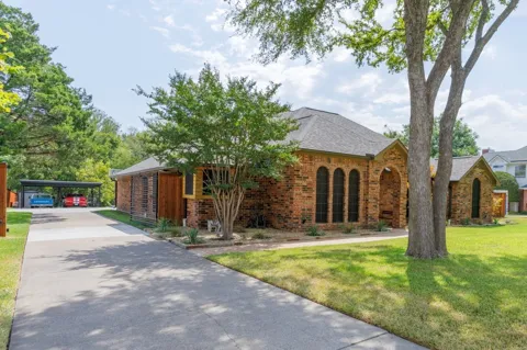 1408 Qauwpaw Trail