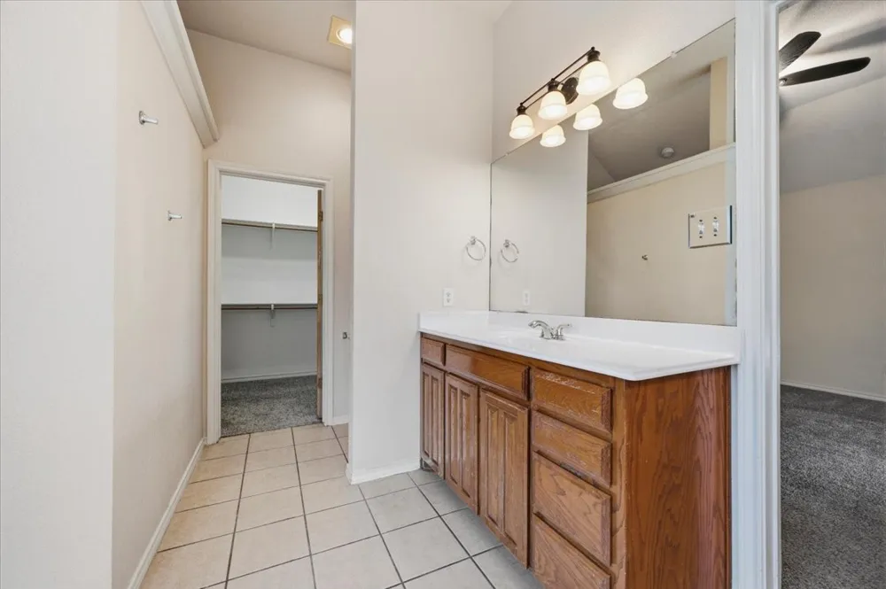 7408 Rolling Hills Drive Benbrook, TX 76126