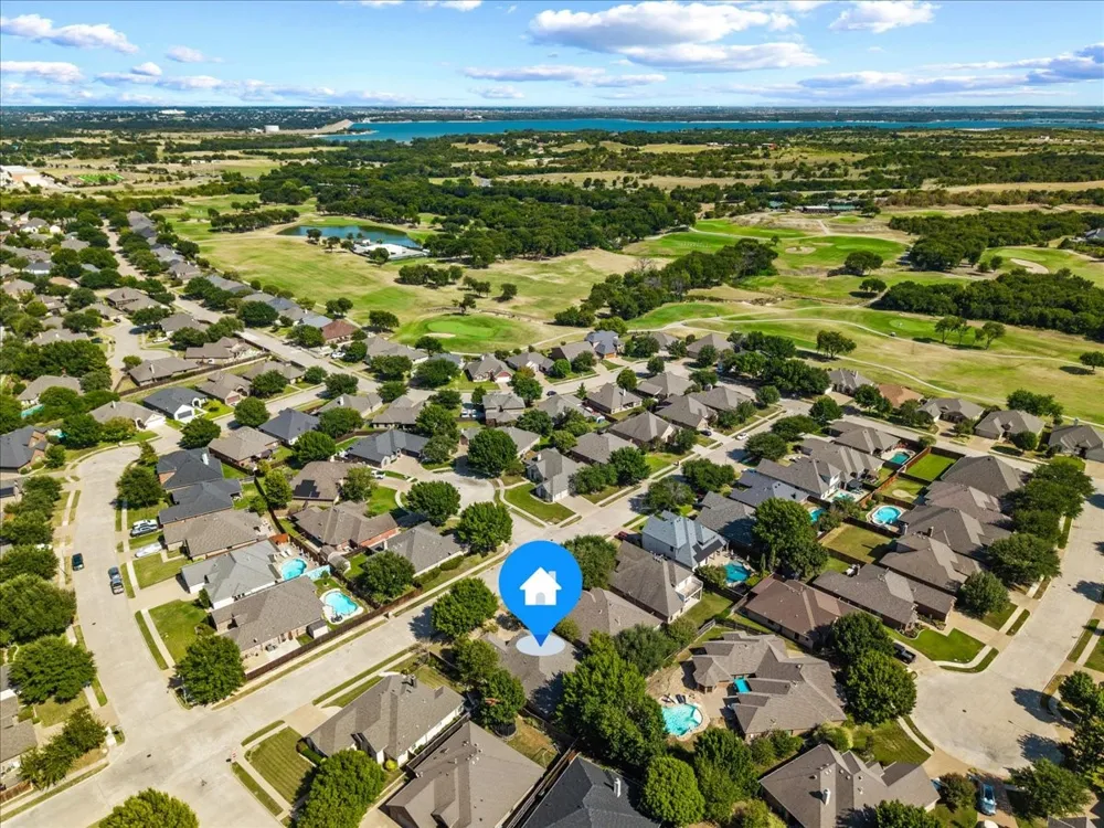 7408 Rolling Hills Drive Benbrook, TX 76126