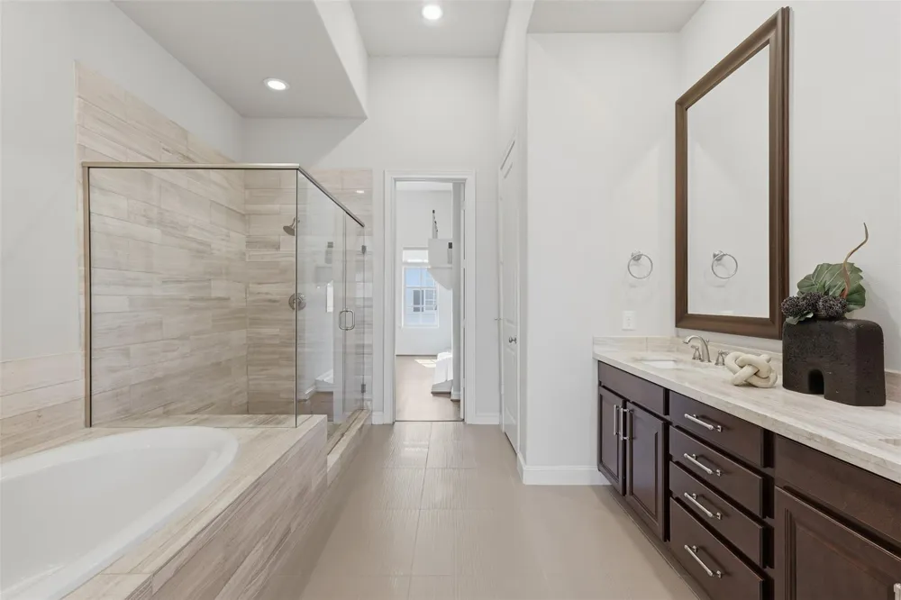1348 W 25th Street Houston, TX 77008