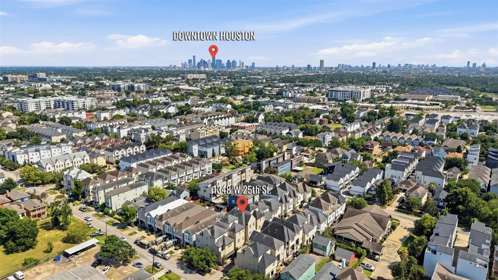 1348 W 25th Street Houston, TX 77008
