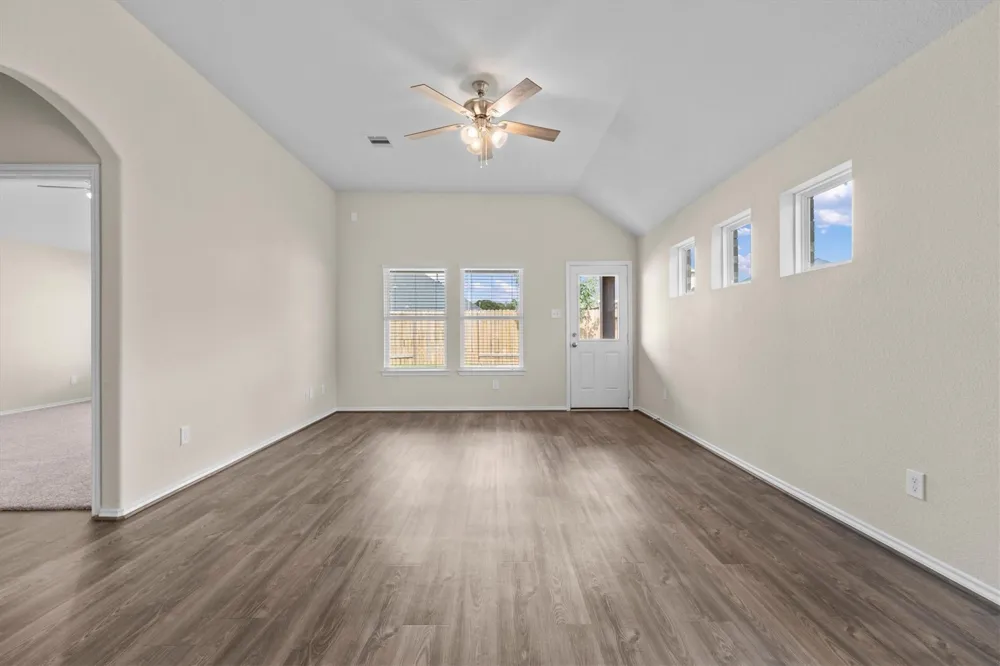 22635 Rosy Heights Trail Tomball, TX 77377