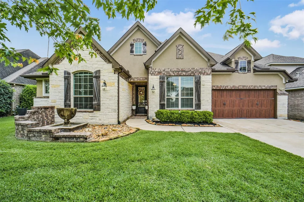 21011 Atascocita Point Drive Humble, TX 77346