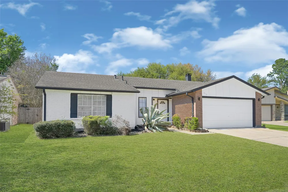914 Cheyenne Meadows Drive Katy, TX 77450
