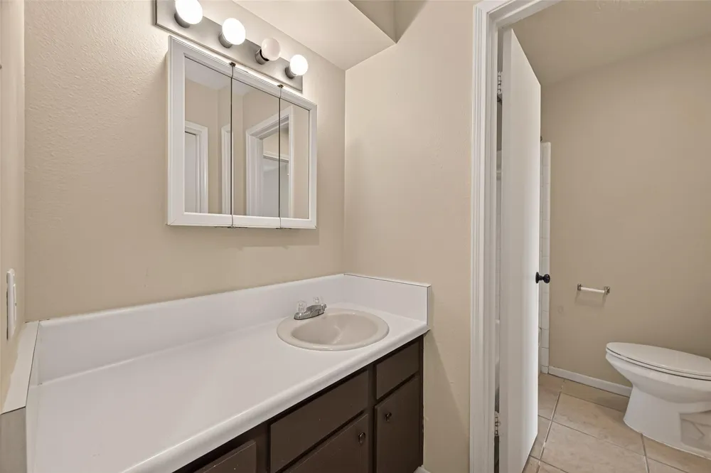 2302 Buchanan Drive Baytown, TX 77520